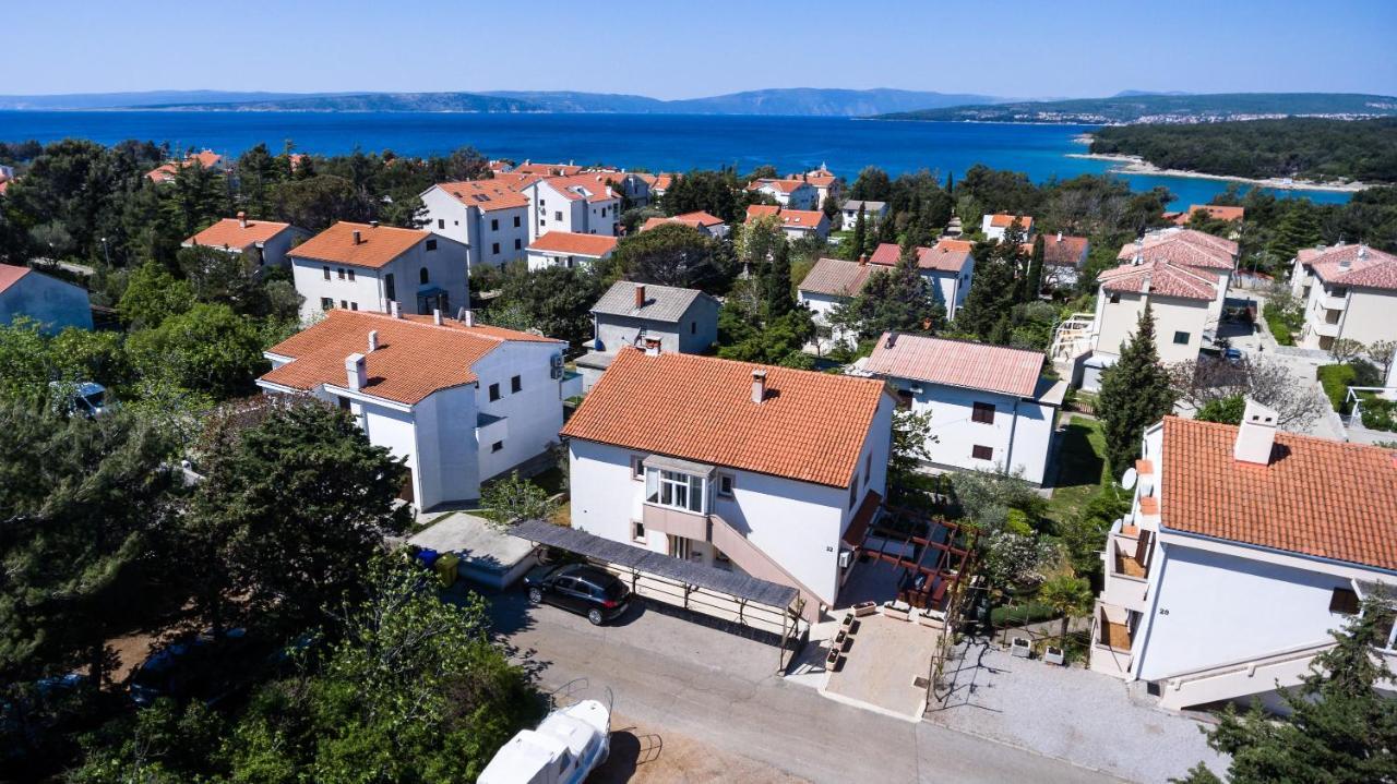 Apartments Valencic Punat Exterior photo